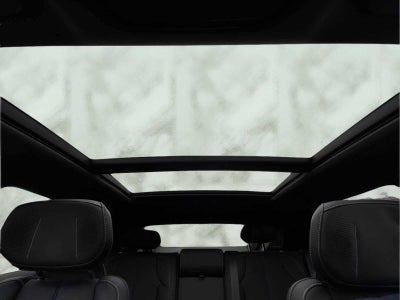 2025 Cadillac LYRIQ Luxury 3