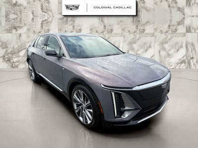 2025 Cadillac LYRIQ Luxury 3