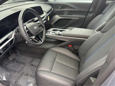 2025 Cadillac LYRIQ Luxury 3