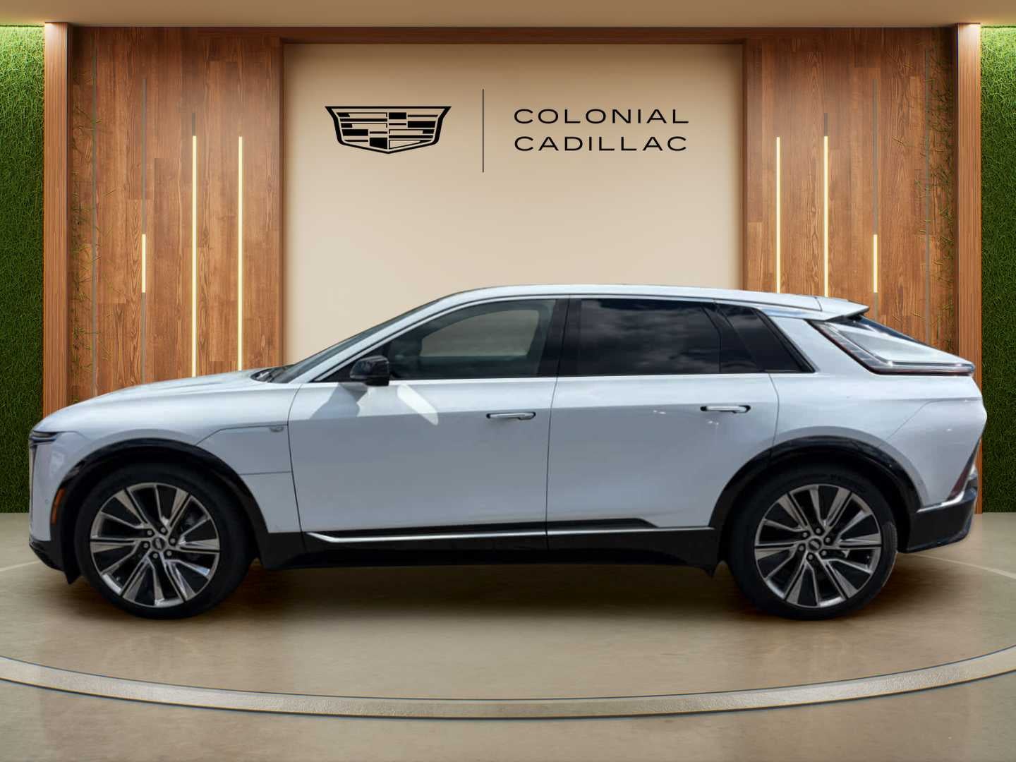 Used 2026 Cadillac LYRIQ Signature Luxury with VIN 1GYKPTRL8TZ302973 for sale in Woburn, MA