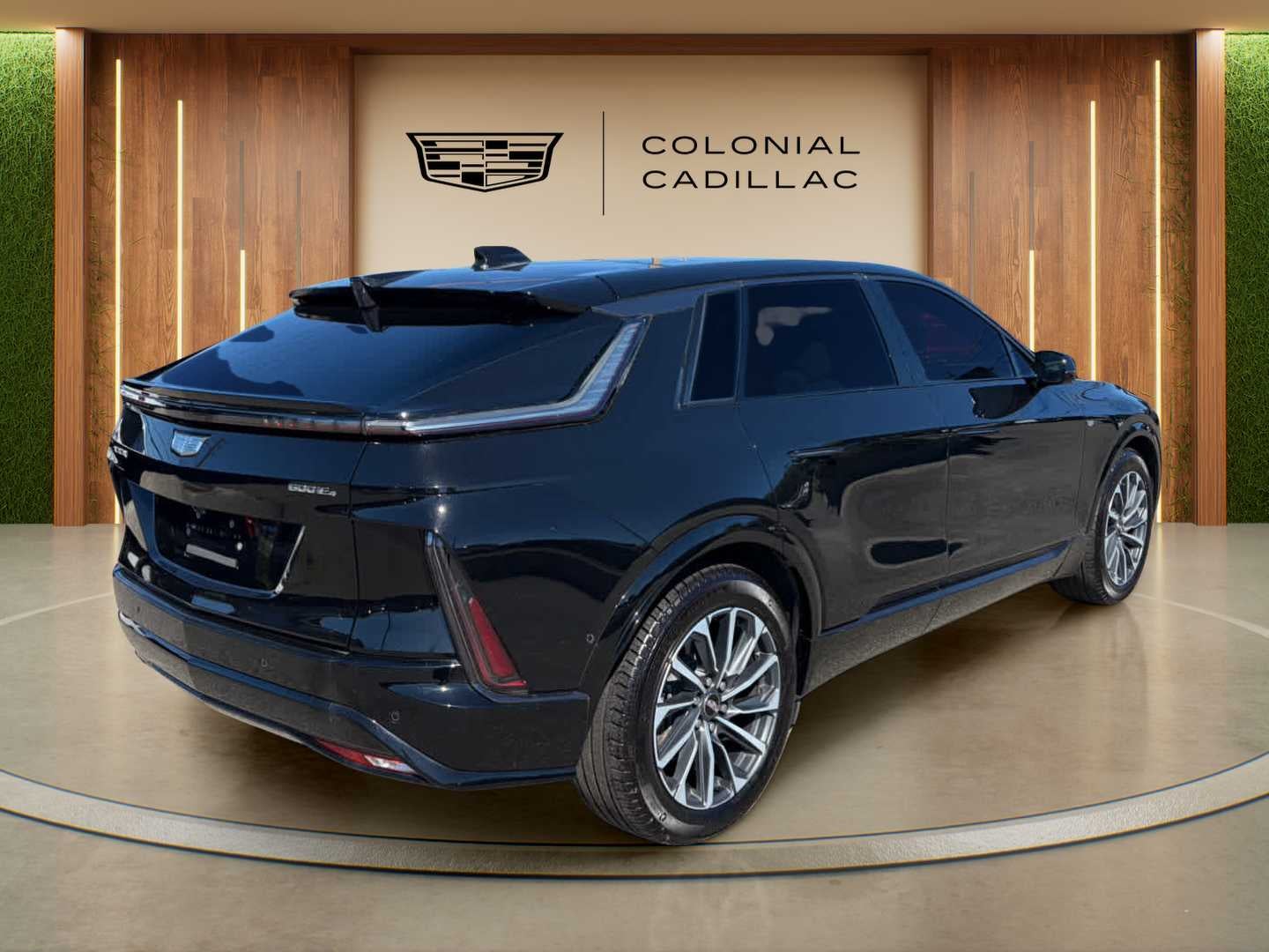 2024 Cadillac LYRIQ Sport 2