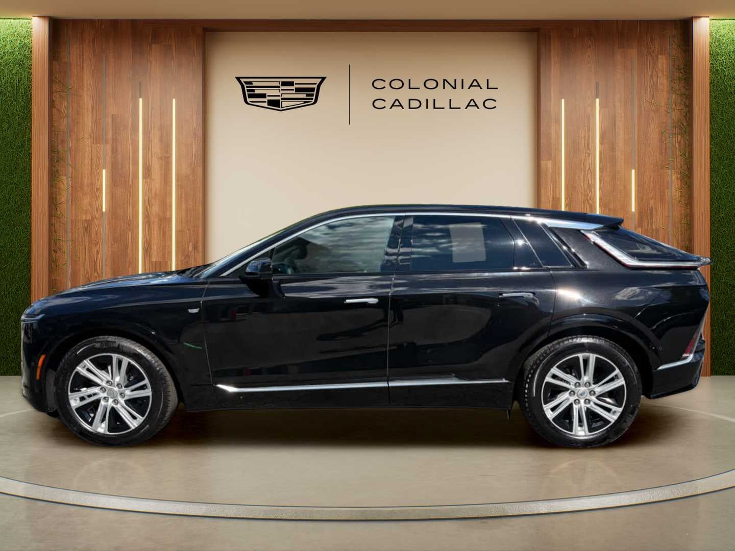 Used 2024 Cadillac LYRIQ Sport 2 with VIN 1GYKPVRL3RZ117654 for sale in Woburn, MA