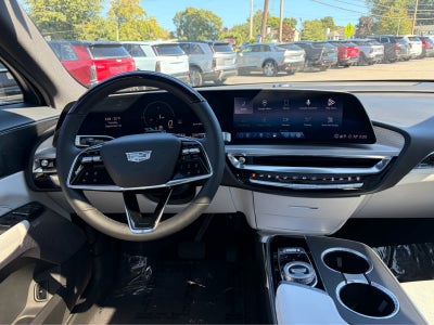 2024 Cadillac LYRIQ Sport 2