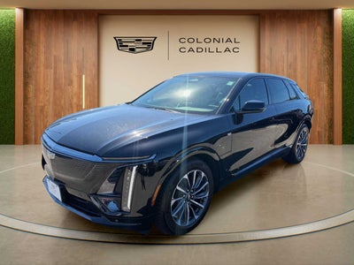 2024 Cadillac LYRIQ Sport 2