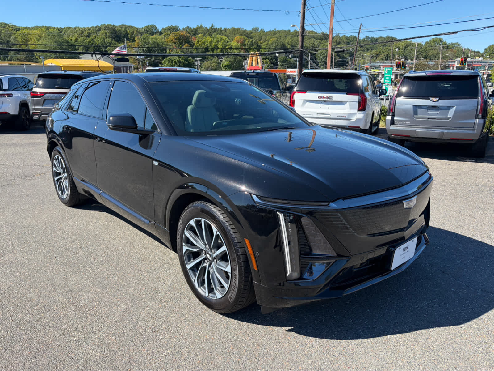 2024 Cadillac LYRIQ Sport 2