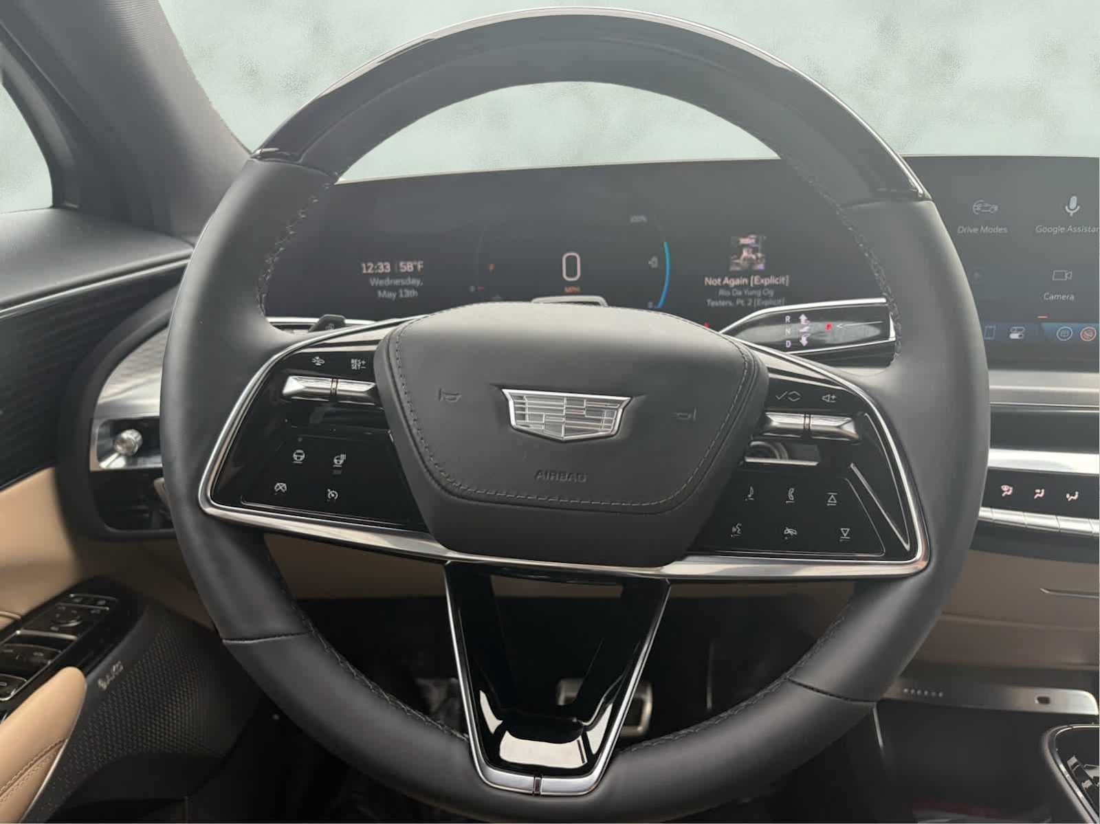 2025 Cadillac LYRIQ Sport 3
