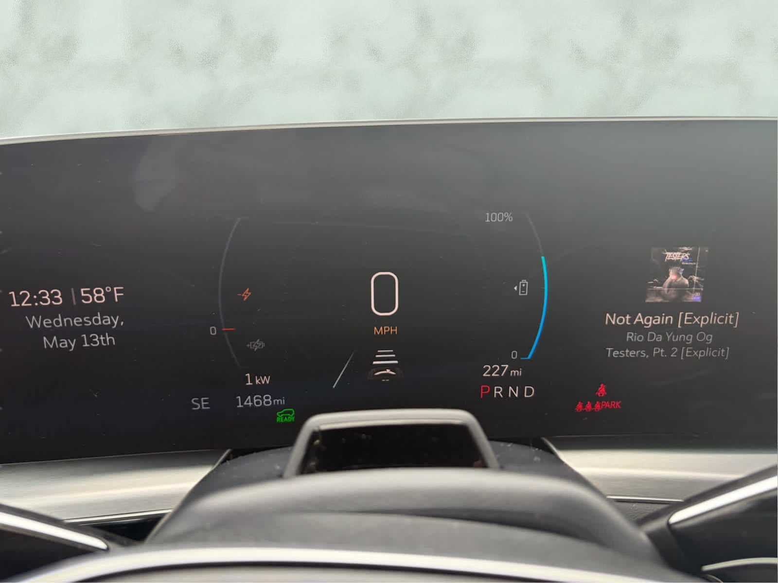 2025 Cadillac LYRIQ Sport 3