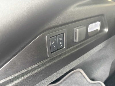 2025 Cadillac LYRIQ Sport 3