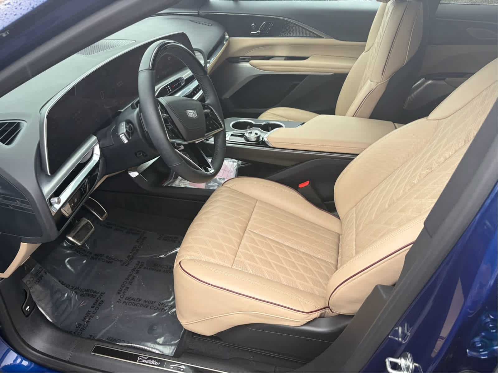 2025 Cadillac LYRIQ Sport 3