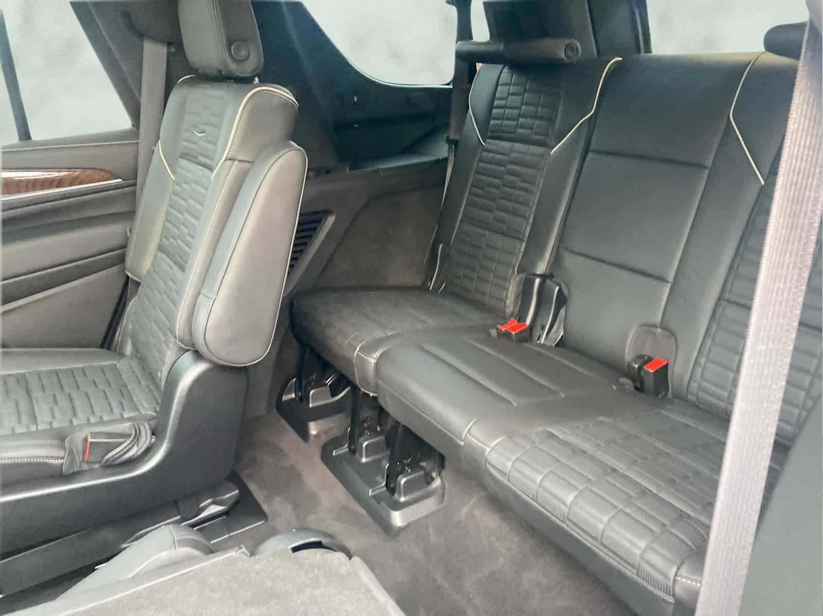 2022 Cadillac Escalade Sport Platinum