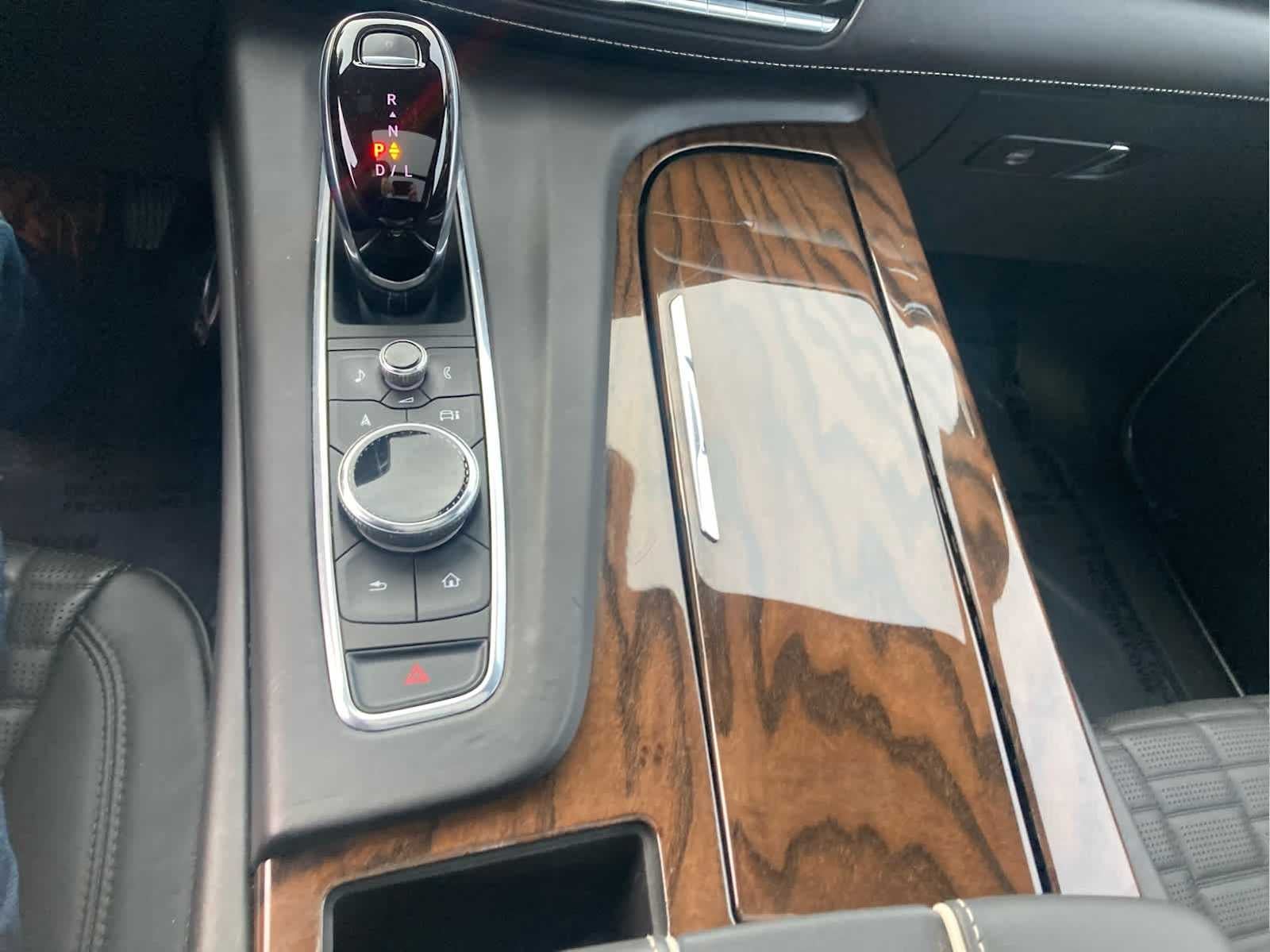 2022 Cadillac Escalade Sport Platinum