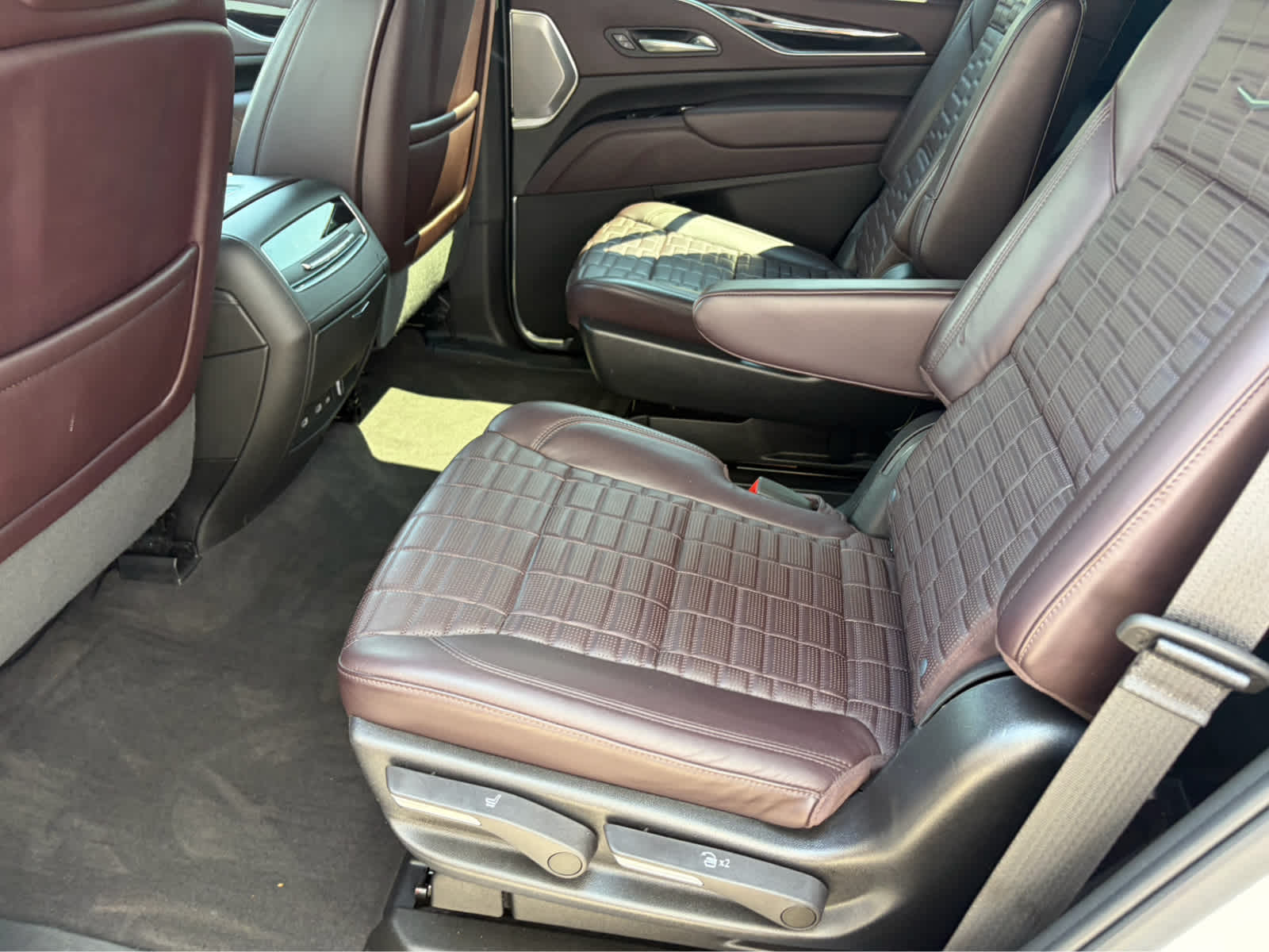 2022 Cadillac Escalade Sport Platinum