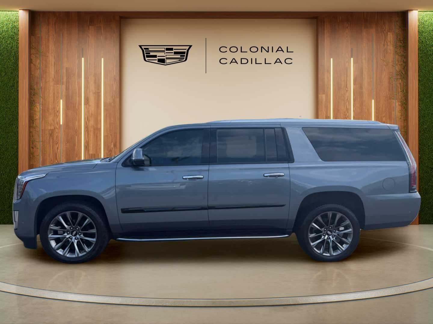 2020 Cadillac Escalade ESV Luxury