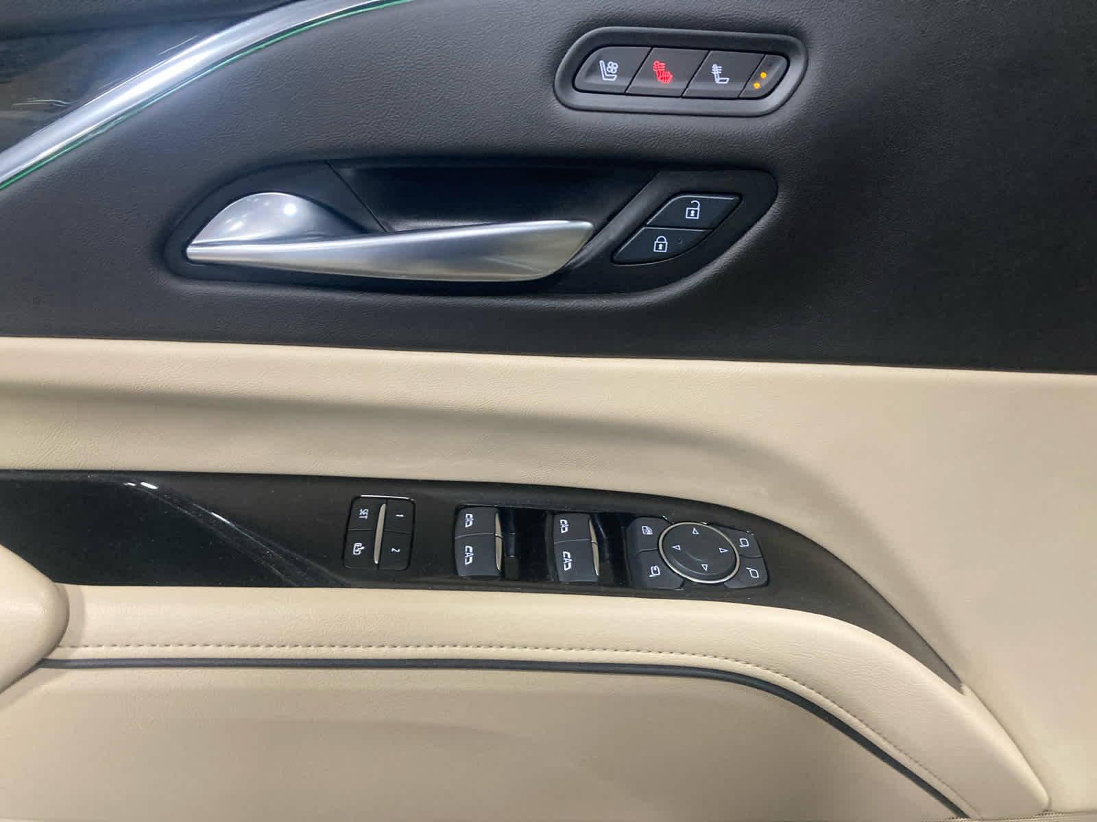 2024 Cadillac Escalade ESV Premium Luxury