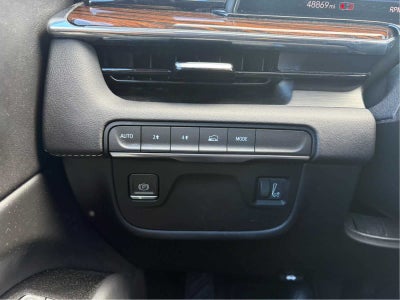 2023 Cadillac Escalade ESV Premium Luxury