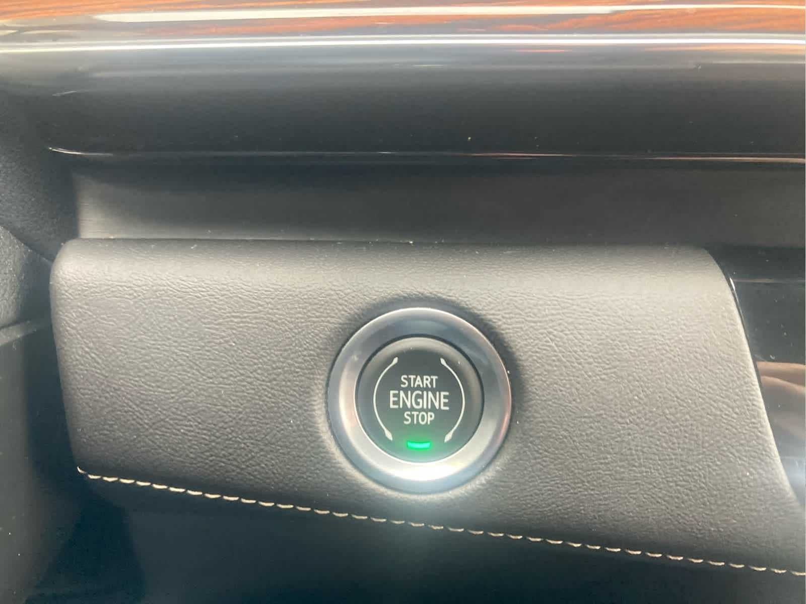 2021 Cadillac Escalade ESV Premium Luxury