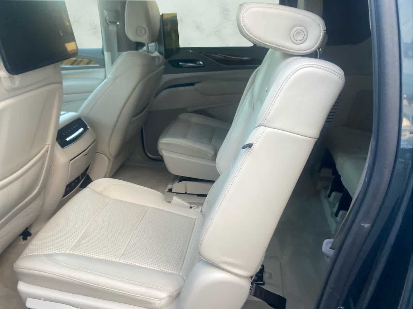 2021 Cadillac Escalade ESV Premium Luxury Platinum