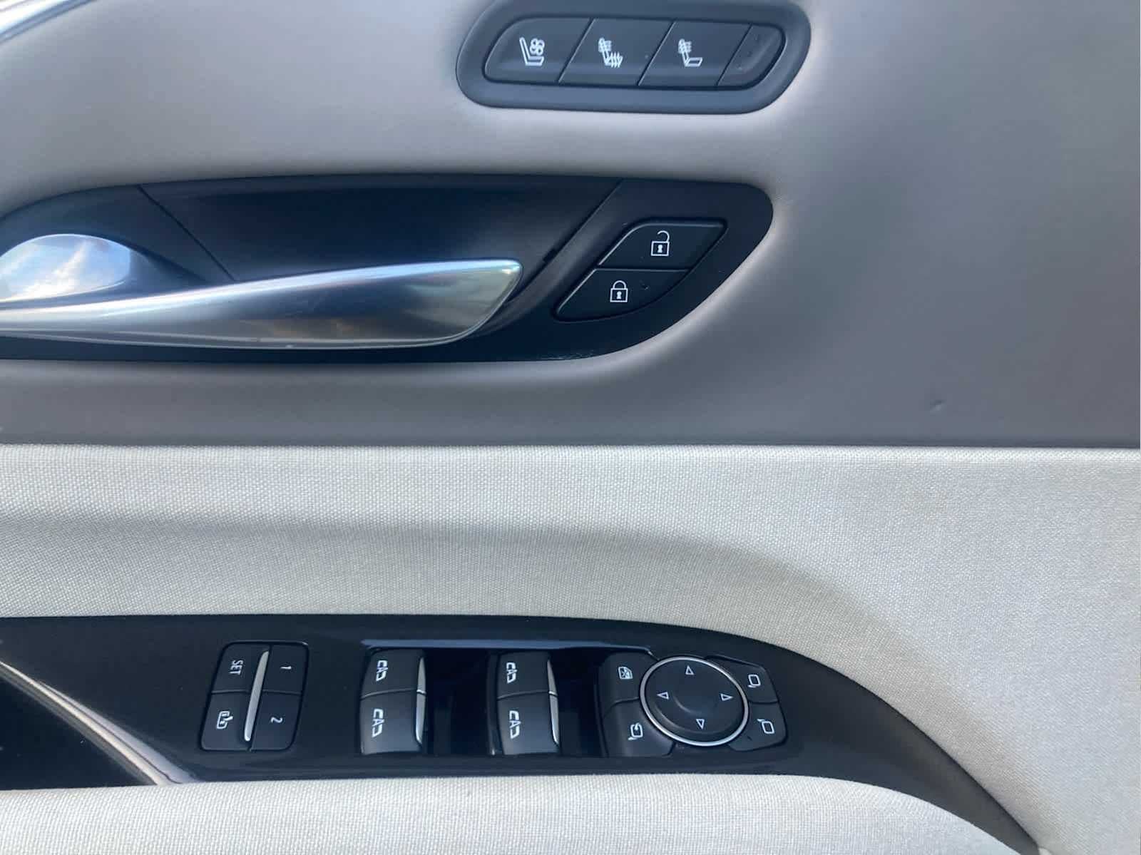 2021 Cadillac Escalade ESV Premium Luxury Platinum