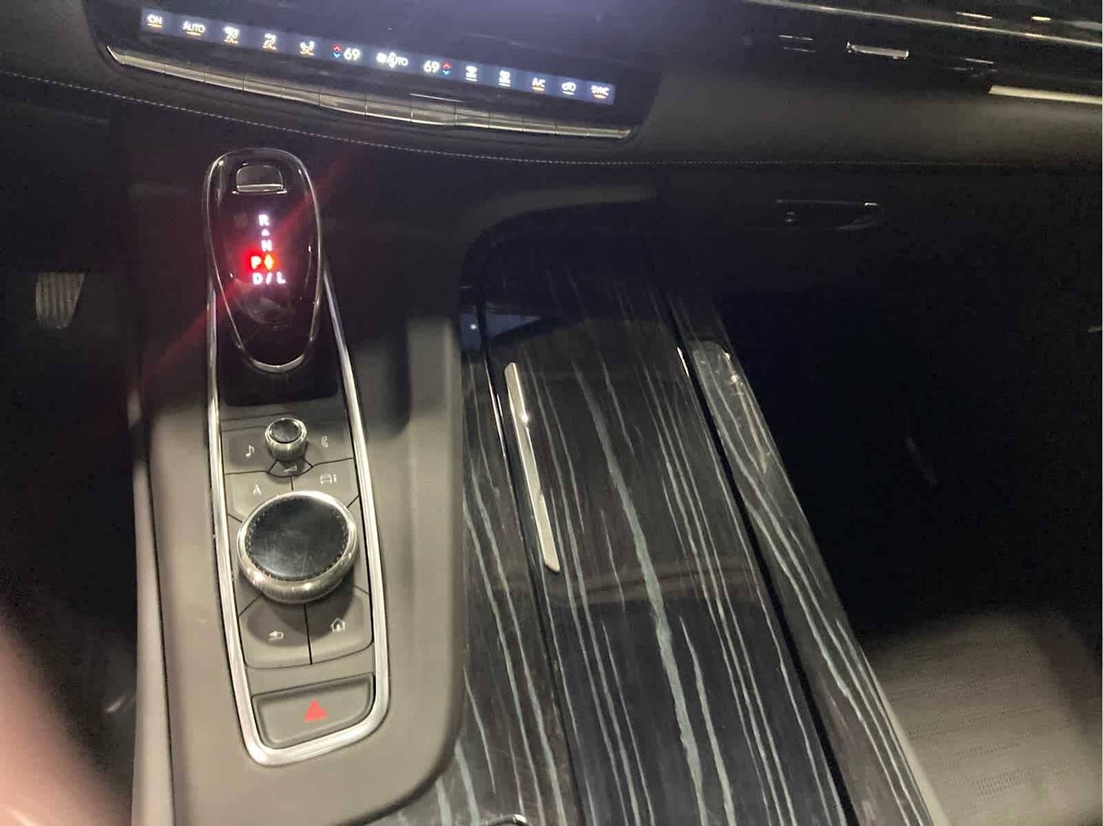 2022 Cadillac Escalade ESV Sport