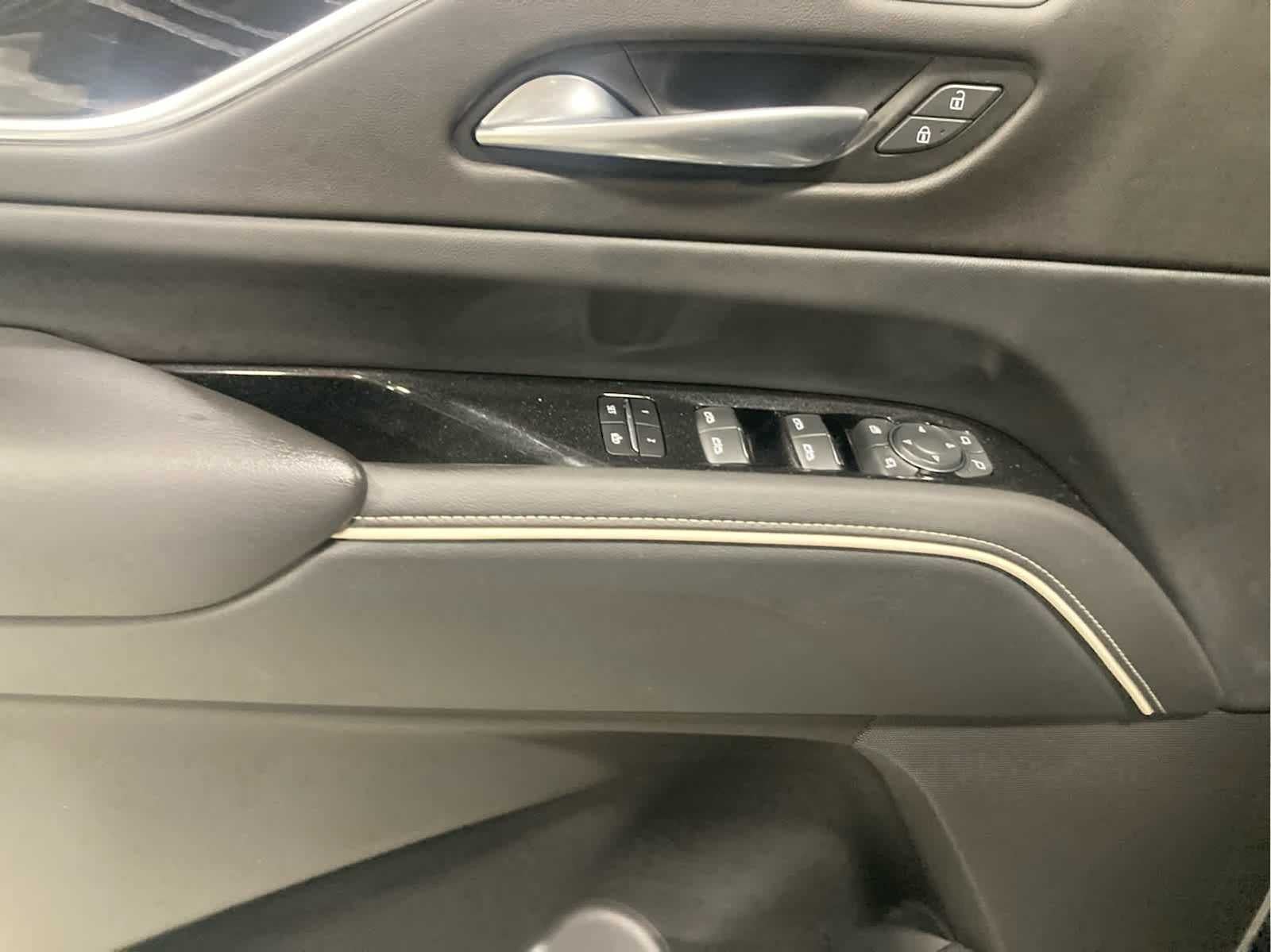 2022 Cadillac Escalade ESV Sport