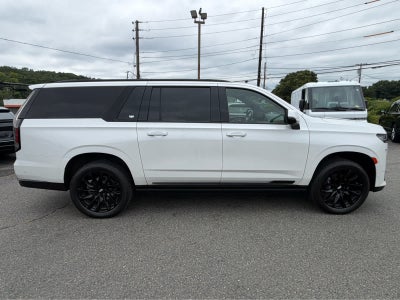 2022 Cadillac Escalade ESV Sport