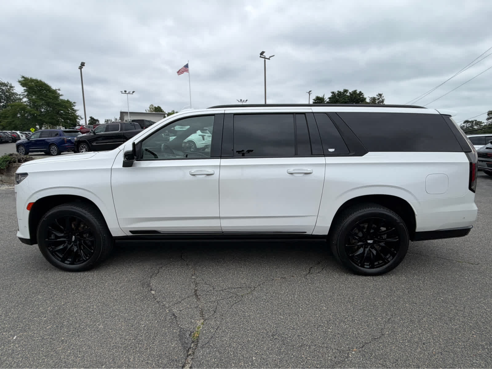 2022 Cadillac Escalade ESV Sport