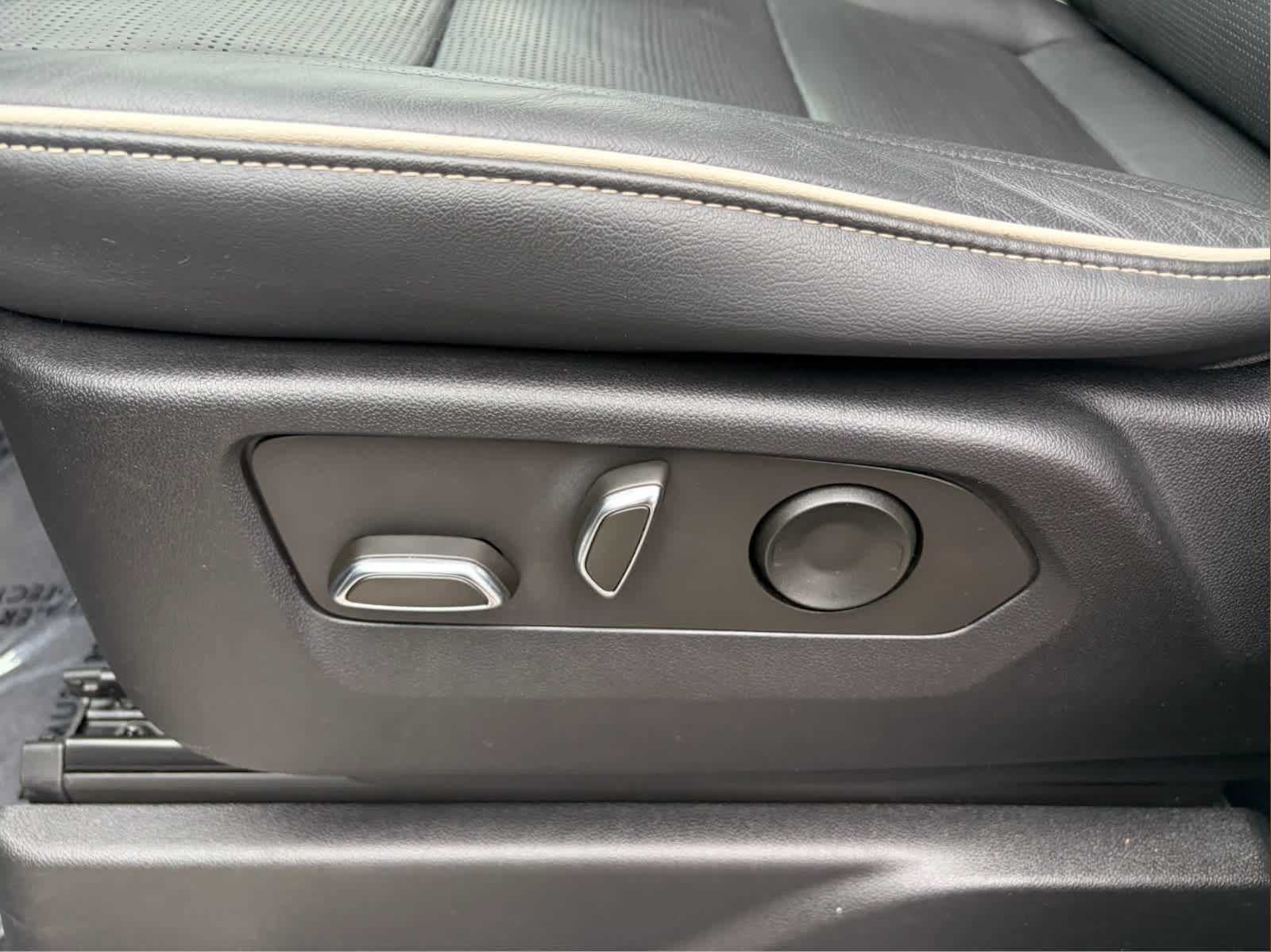 2022 Cadillac Escalade ESV Sport
