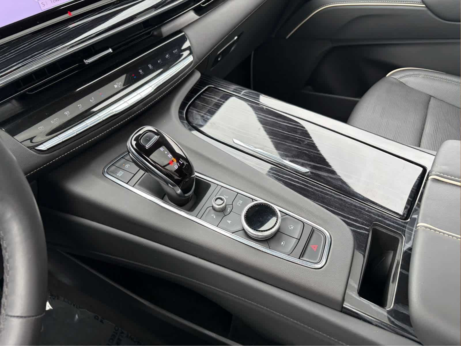 2022 Cadillac Escalade ESV Sport