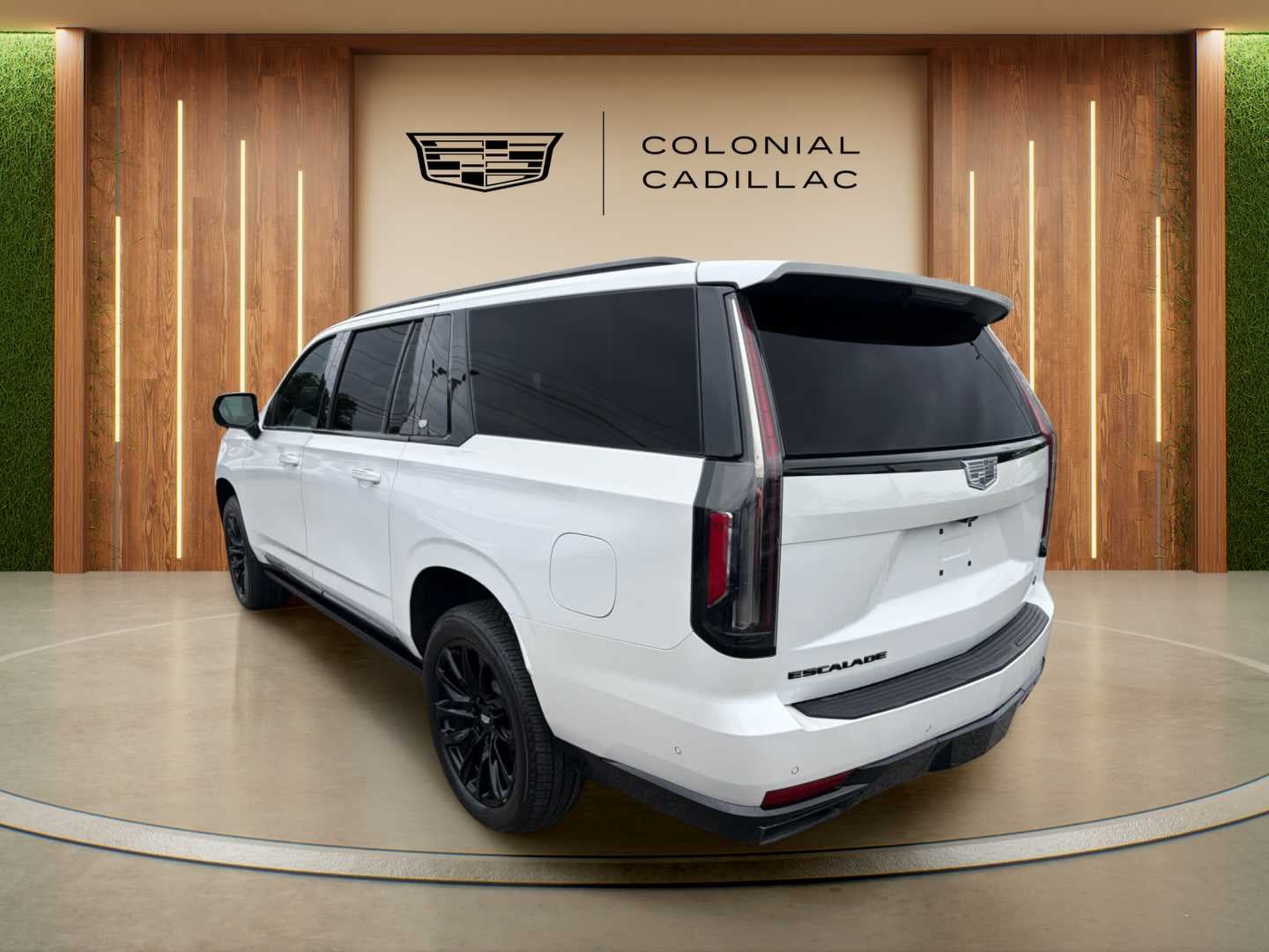 2022 Cadillac Escalade ESV Sport