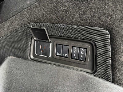 2025 Cadillac Escalade Sport