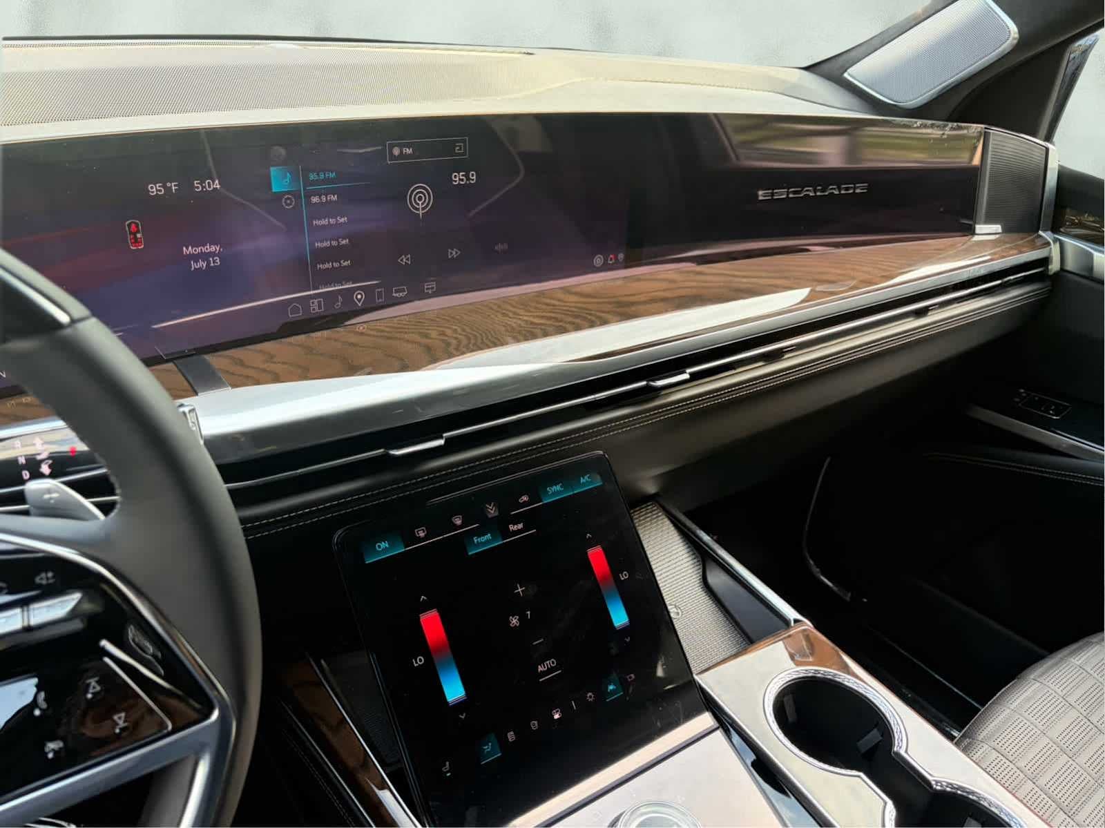 2026 Cadillac Escalade ESV Platinum Sport