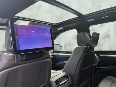 2026 Cadillac Escalade ESV Platinum Sport