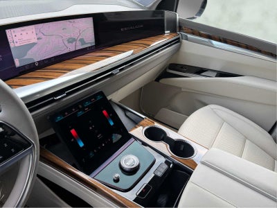 2026 Cadillac Escalade ESV Platinum Sport