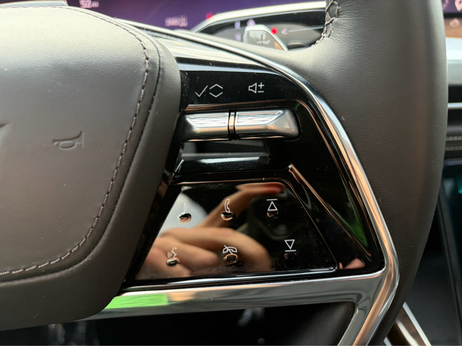 2025 Cadillac Escalade ESV Sport Platinum