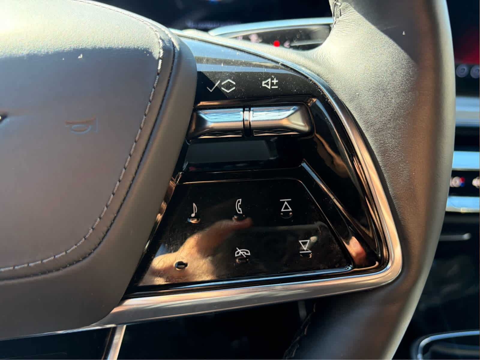 2026 Cadillac LYRIQ V-Series Premium