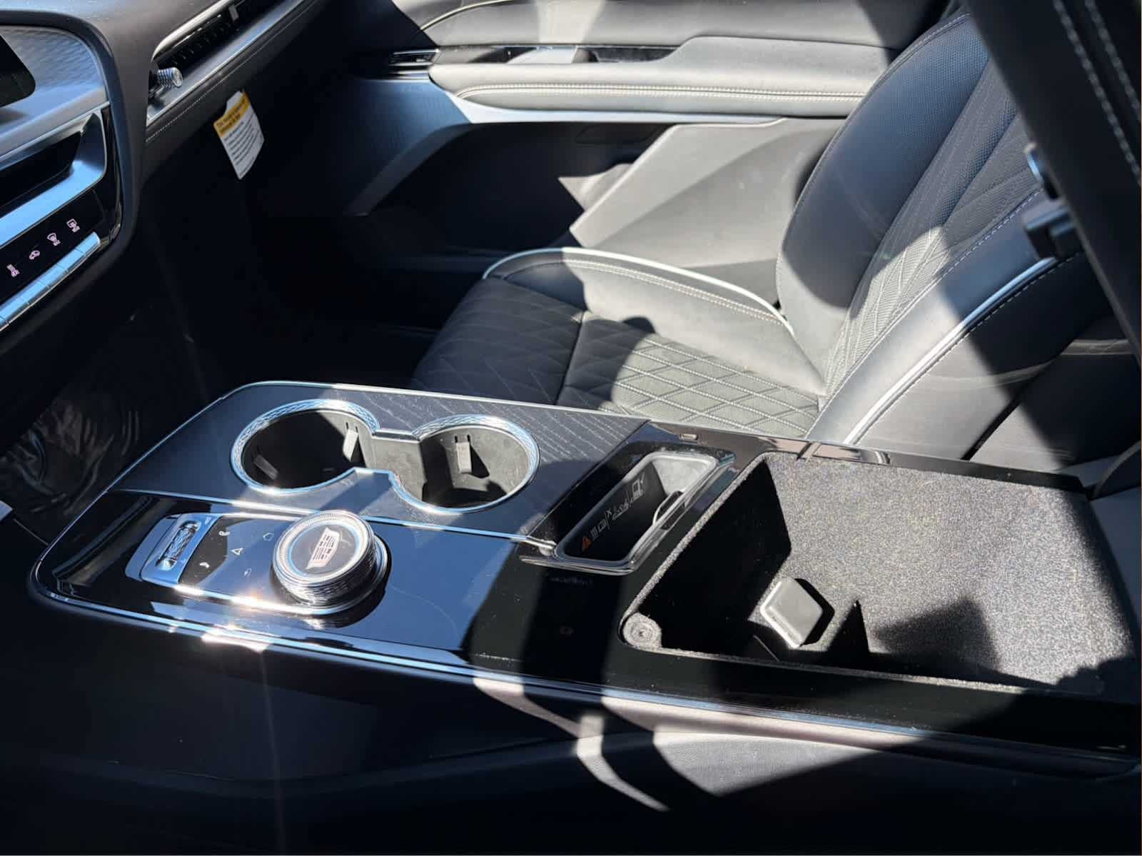 2026 Cadillac LYRIQ V-Series Premium