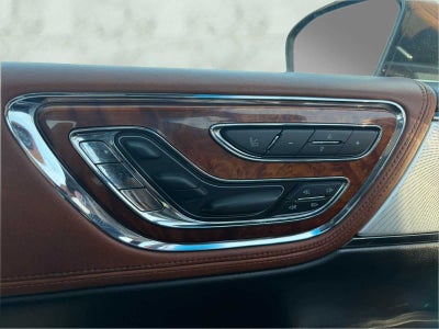 2019 Lincoln Continental Black Label