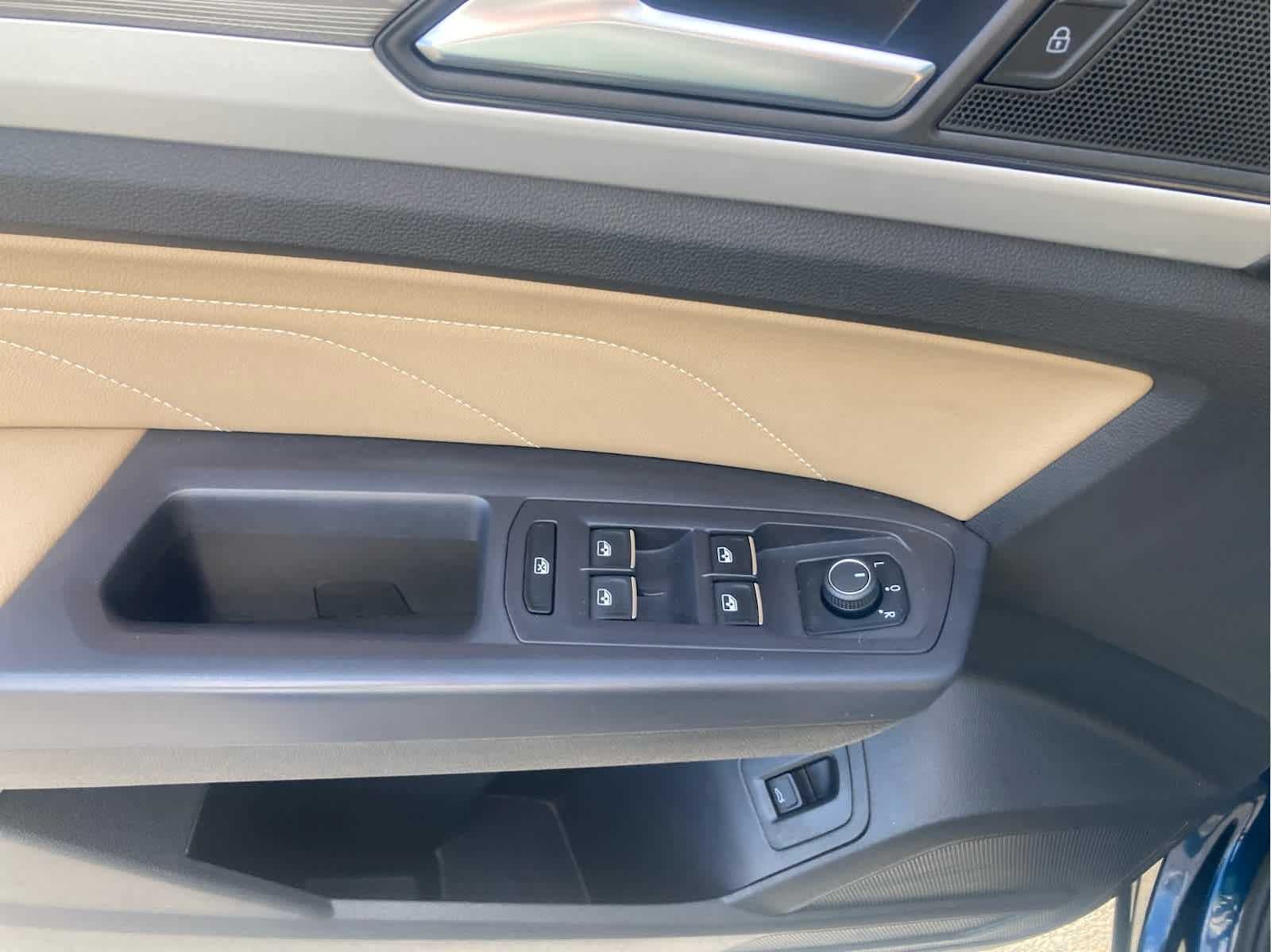 2021 Volkswagen Atlas Cross Sport 2.0T SE