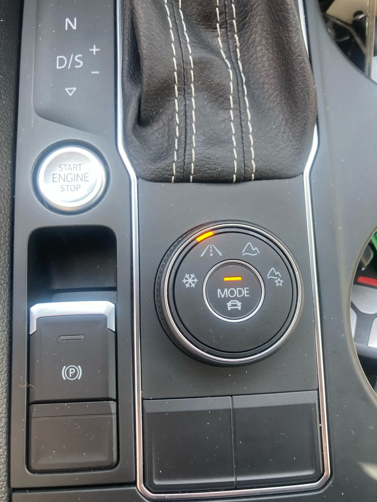 2021 Volkswagen Atlas Cross Sport 2.0T SE