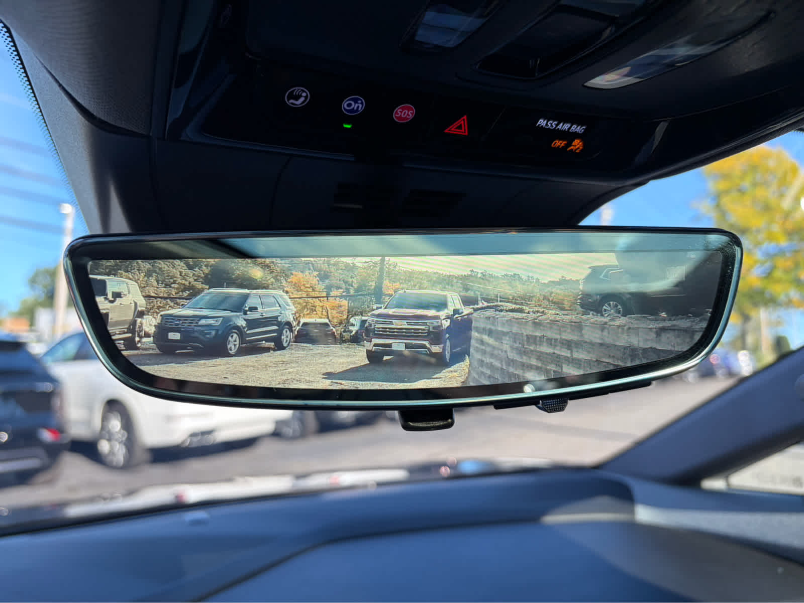 2025 Cadillac OPTIQ Luxury 1