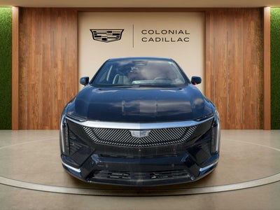 2025 Cadillac OPTIQ Luxury 1