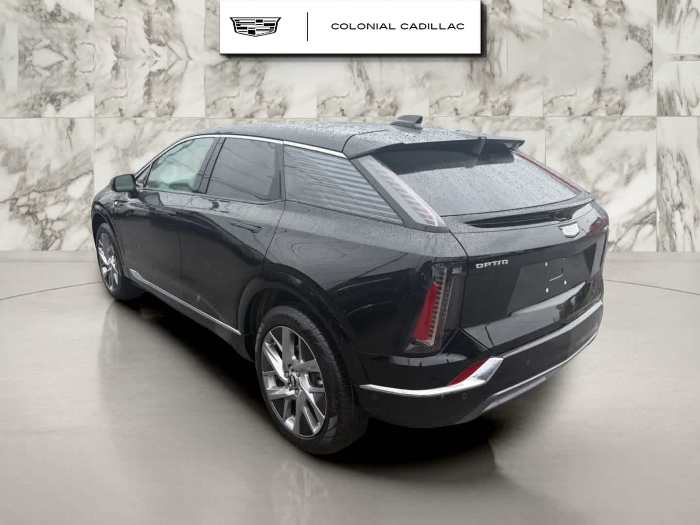 2025 Cadillac OPTIQ Luxury 1