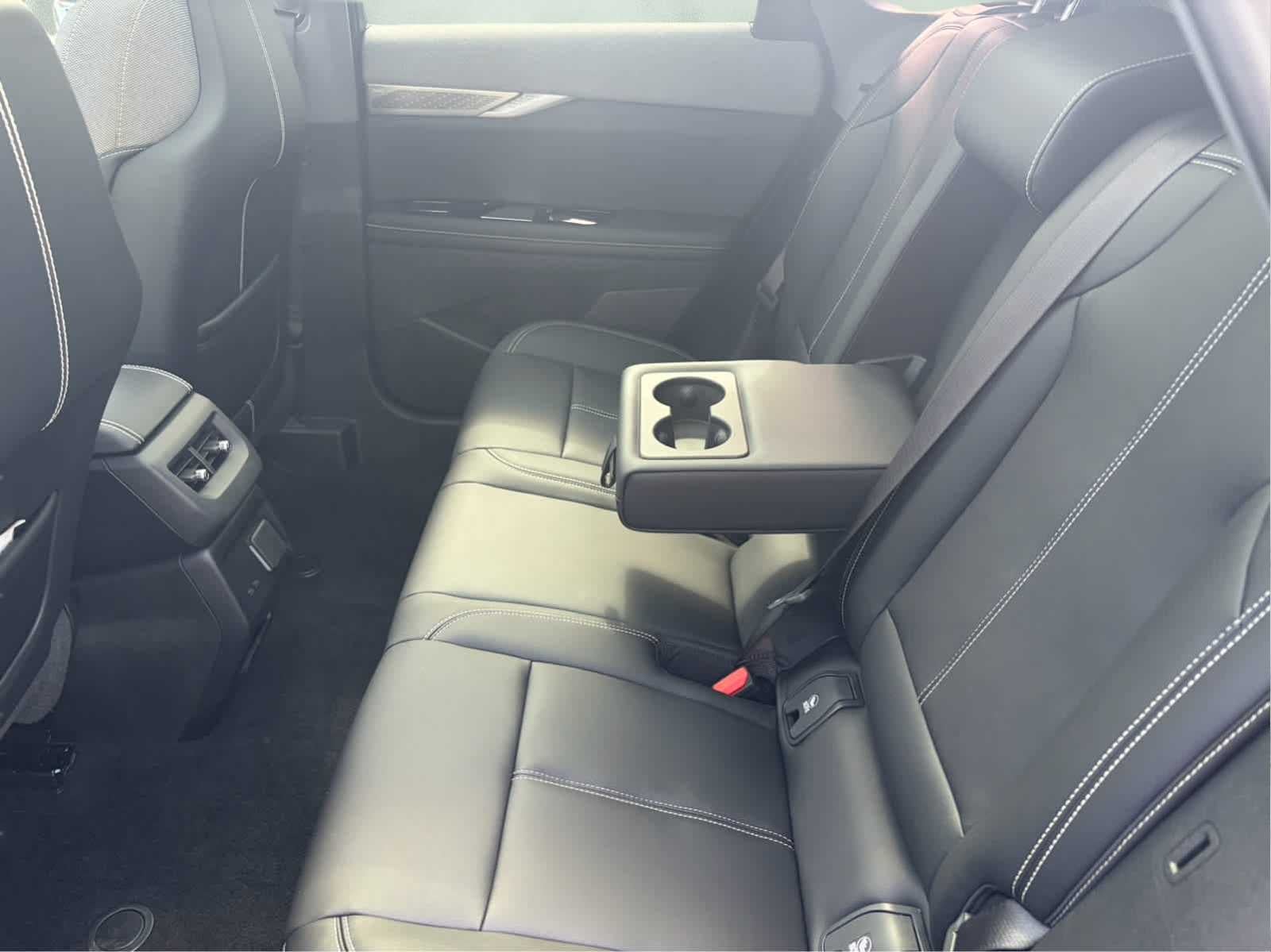 2025 Cadillac OPTIQ Luxury 1