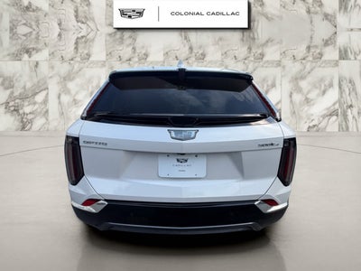 2025 Cadillac OPTIQ Luxury 1