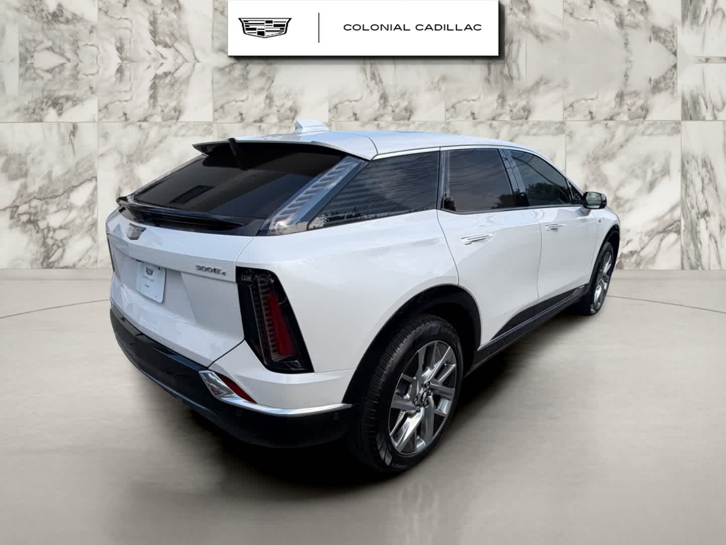 2025 Cadillac OPTIQ Luxury 1