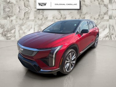 2025 Cadillac OPTIQ Luxury 2