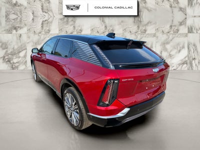 2025 Cadillac OPTIQ Luxury 2