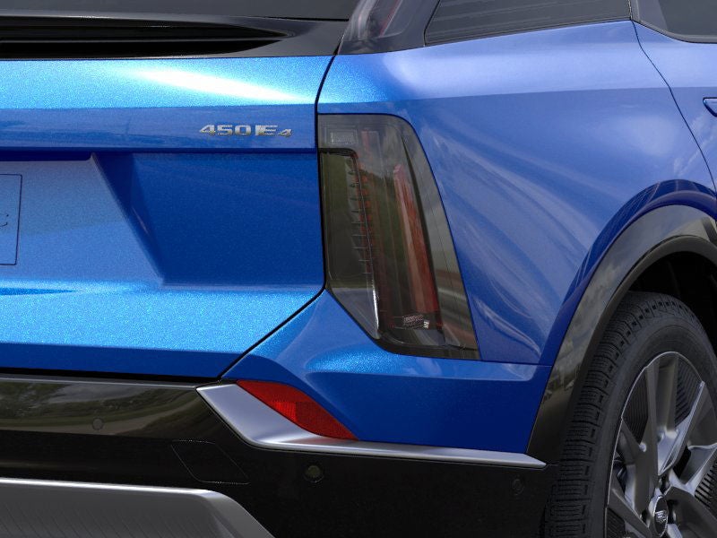 2025 Cadillac OPTIQ Luxury 2