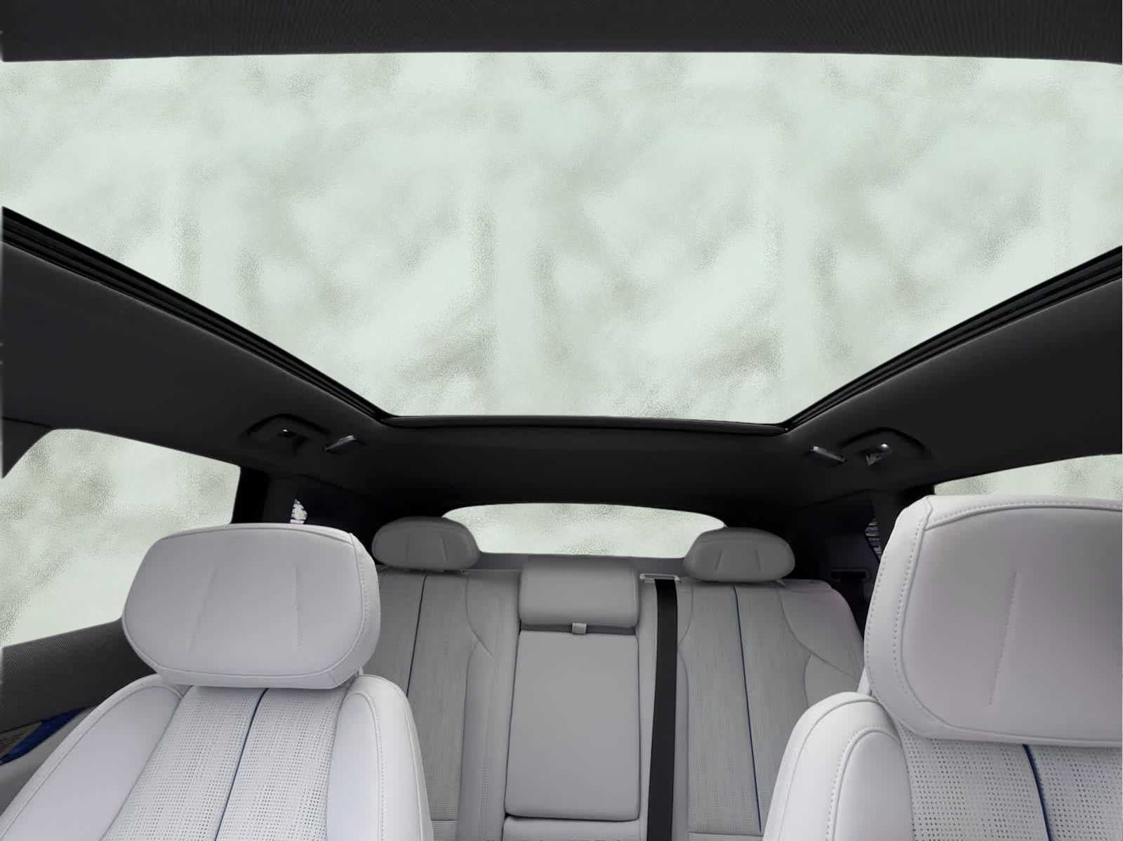 2025 Cadillac OPTIQ Luxury 2