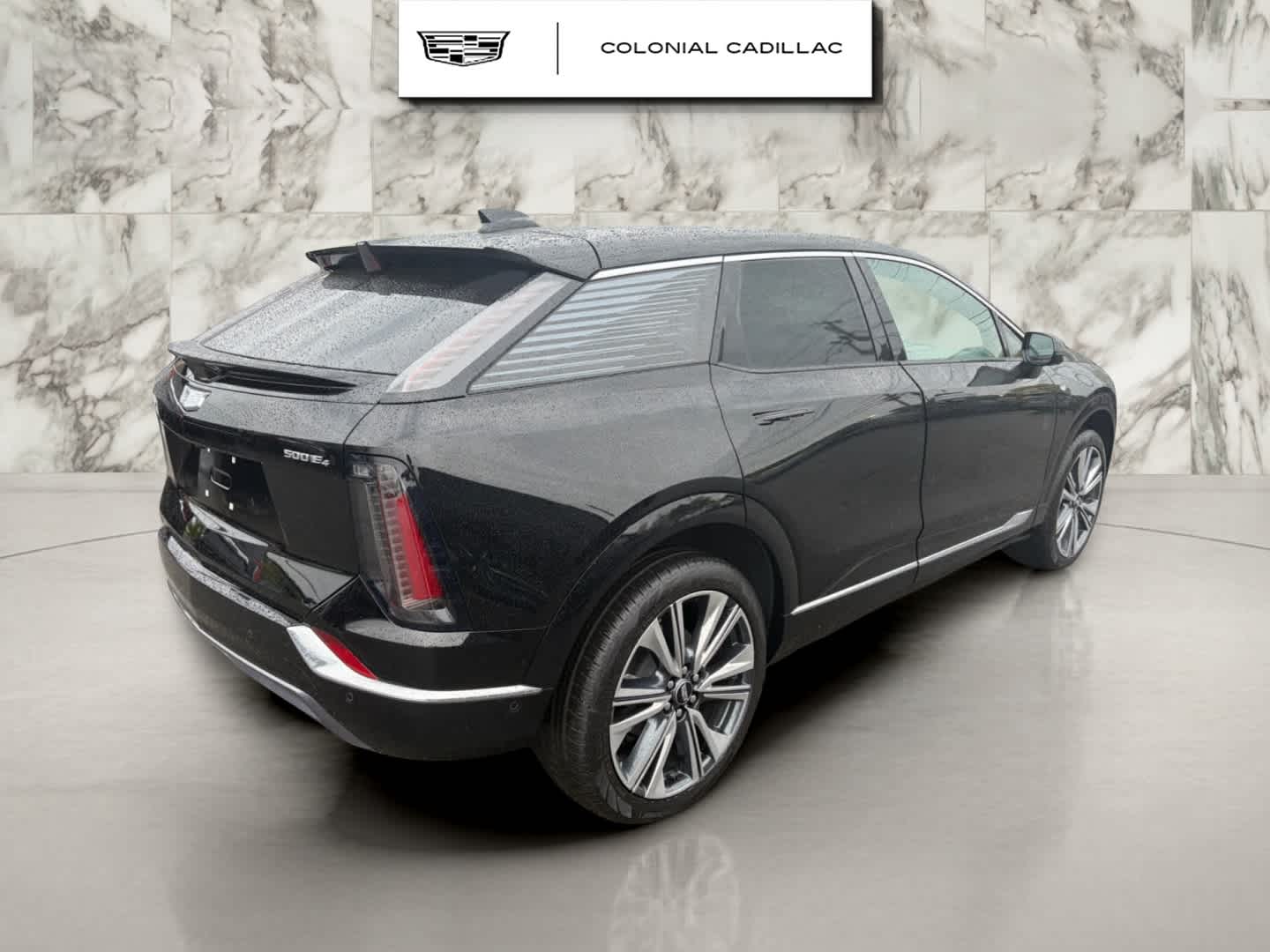2025 Cadillac OPTIQ Luxury 2